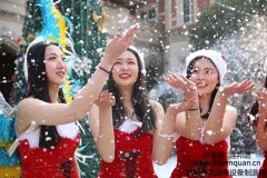 全球危机，浴场该何去何从……